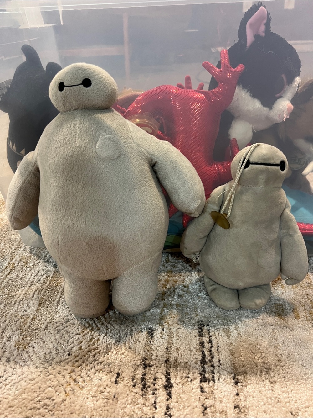 Big hero 6 talking plush works. & smaller plush z31